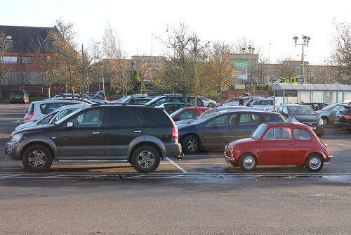 Standardised parking space