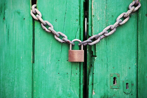 Business premise security padlock