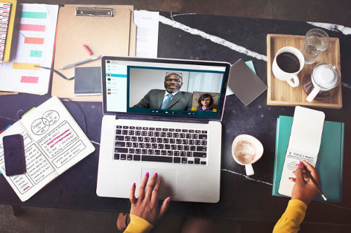 Managing multi-national startup team using web conferencing tool