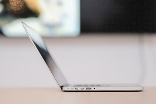 Apple Macbook Air brand