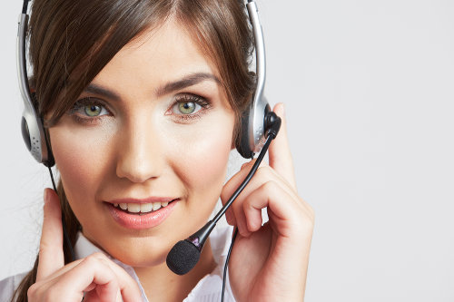 Telephone answering service staff