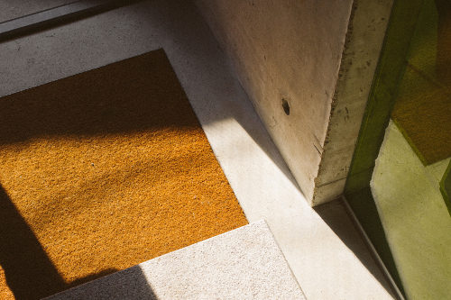 Plain colour mat