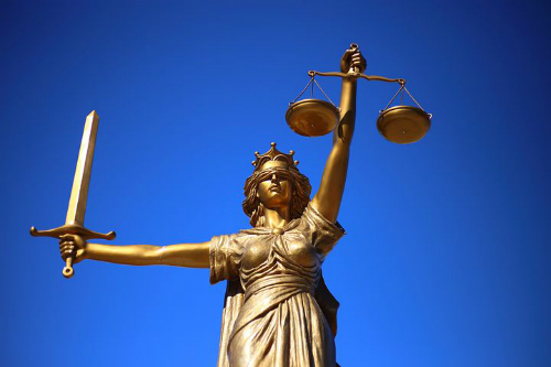 How to hire the right attorney