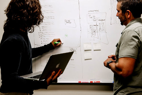 SEO consultant advising a client