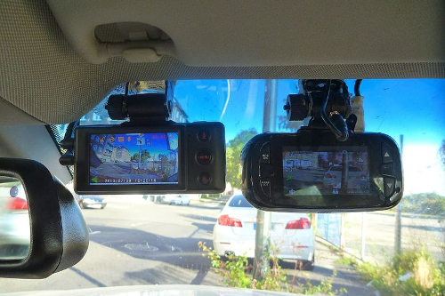 Dash cams in a car