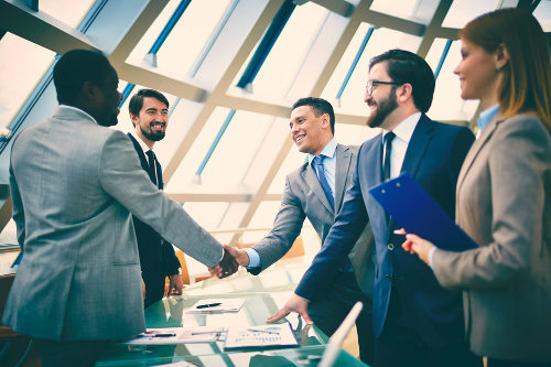 Closing sales deals