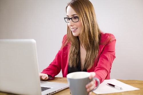 Online business contract management