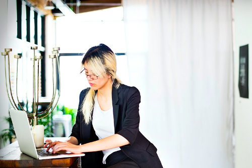 CEO learning online