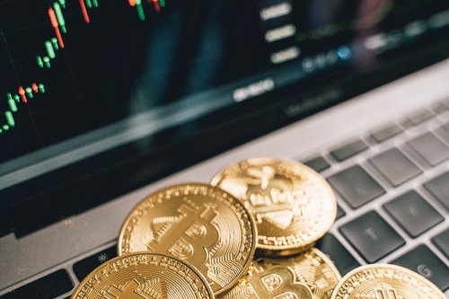 Bitcoin vs. stock