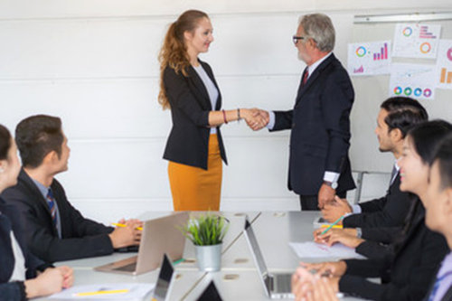 Employee rewards and recognition