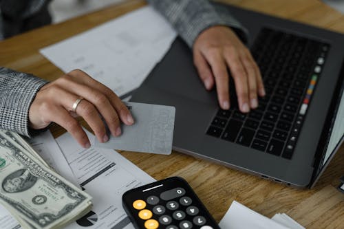 Commercial loans vs. business credit cards