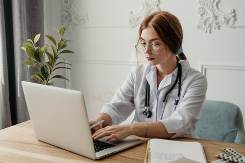 Analyzing medical reports